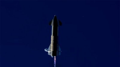 ������� Starship ��������� �� ����� ����������� � ����� ������