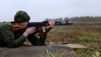 Войска Белоруссии привели в высшую боевую готовность для проверки