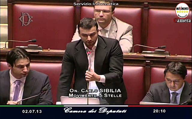 New Day: Intervista a Carlo Sibilia, deputato M5S in commissione Affari Esteri alla Camera dei Deputati e membro del direttorio pentastellato