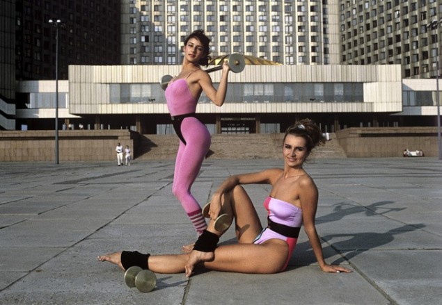 New Day: LUnione Sovietica: il costume da bagno come una sfida alla societ&224; puritana (FOTO)
