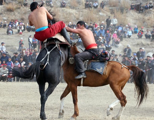 New Day: Giochi mondiali dei nomadi si svolgeranno in Kirghizistan (FOTO, VIDEO)