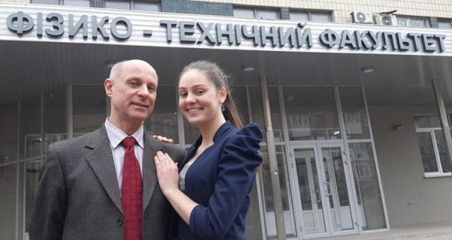 New Day: Matrimonio riparatore per il 58enne professore universitario ucraino (FOTO)