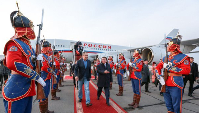 New Day: Blu jeans del ministro degli Esteri russo Sergey Lavrov creano un incidente diplomatico in Mongolia (FOTO)