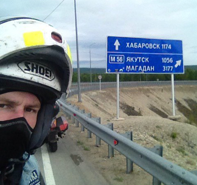 New Day: Un biker di Murmansk attraversa la Russia in 37 giorni (FOTO)