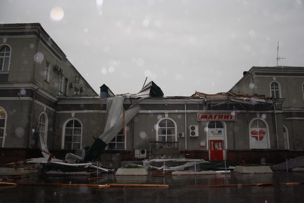 New Day: Gli abitanti di Tambov hanno filmato un tornado (FOTO, VIDEO)