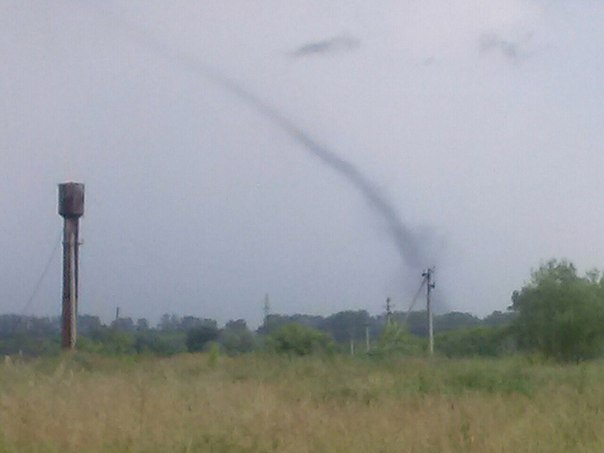 New Day: Gli abitanti di Tambov hanno filmato un tornado (FOTO, VIDEO)