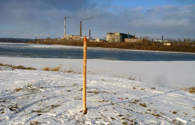New Day: Siberiano colloca monumento a Ivan il Terribile sotto forma di palo insanguinato (FOTO)