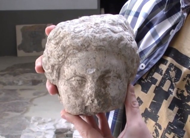 New Day: In Bulgaria trovata una testa di pietra di Apollo (FOTO)