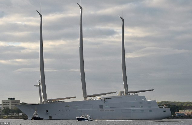 New Day: Aeroporto danese sar&224; avvertito del passaggio del mega-yacht di un miliardario russo