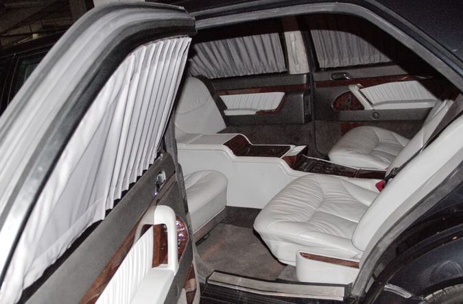 New Day: La limousine di Putin &232; stata messa in vendita per 1.300.000 euro (FOTO)