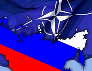 Sociologi: i russi si aspettano una guerra su vasta scala contro la NATO / Gli esperti sono convinti: a creare umori prebellici sono i mass media