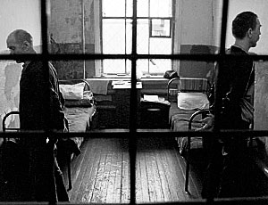 Una poltrona per due alla russa / La sostituzione dei detenuti in Russia diventa un reato penalmente perseguibile