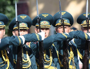 Kirghisi religiosi potranno pagare un riscatto per l'esonero dal servizio militare di leva