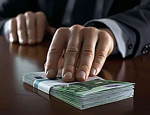 Bielorussi riceveranno 435 euro per le soffiate alla polizia / Un modo originale per combattere la corruzione