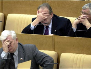 La Duma di Stato licenzia deputati-assenteisti