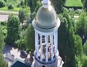 Sesso sul campanile (Video 18+) / Succede solo in Russia
