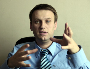 L'oppositore Alexej Naval'nyj si candida alle presidenziali in Russia / Essendo pregiudicato chiede alla corte il riesame del suo caso