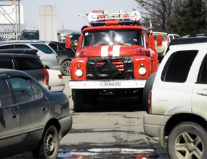In Russia si vuole consentire a pompieri e ambulanze di speronare le macchine / Le compagnie assicurative sono contrarie