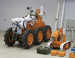 I robot russi addestrati a individuare le radiazioni / I droidi intelligenti sono «entrati in servizio» come assistenti dei soccorritori