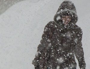 Sull'isola di Sachalin la «Giornata della neve» è stata annullata a causa della neve