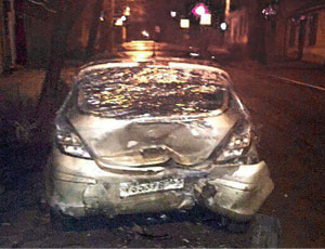 A Rostov sul Don un prete ubriaco provoca un grosso incidente / Risultato: sette macchine danneggiate, due persone ferite