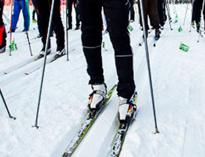 Ladro percorre 30 km sugli sci per rubare 30 euro