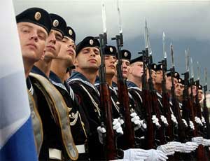 In Russia i soldati di leva sono stati esclusi dal servizio su navi e sottomarini / Nella flotta verranno reclutati solo soldati a contratto