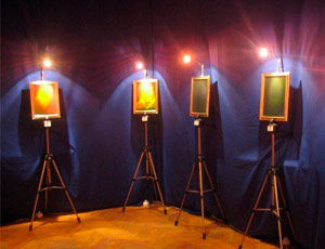 Negli Urali aperta la mostra dei quadri invisibili (FOTO)